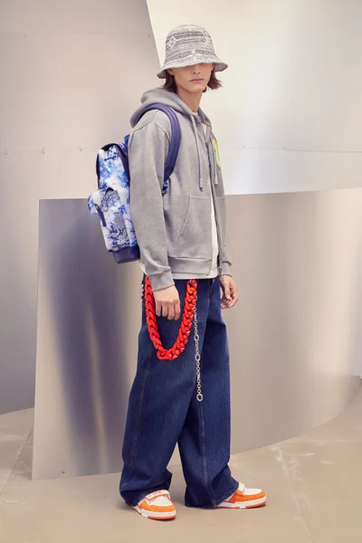 Look 29